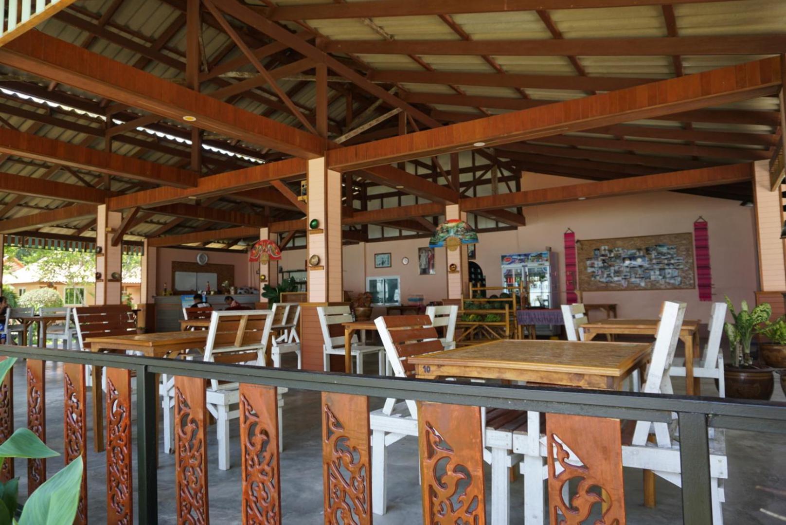 Koh Ngai Kaimuk Thong Resort Eksteriør bilde
